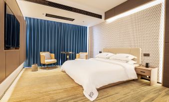 Junya Hotel (Hengshan Station Branch)