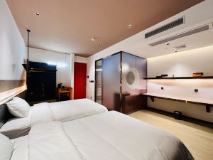 JOYLER E-Sport Hotel (Xiongfeng City)