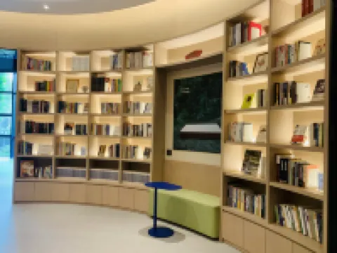 ฮอลิเดย์ อินน์ เอ็กซ์เพรส ฉงชิ่ง แอร์พอร์ต โซน บาย IHG