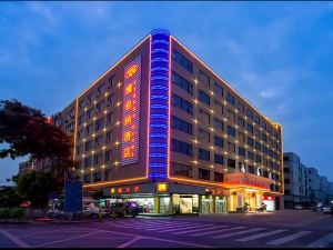 Vienna Hotel (Shenzhen International Convention and Exhibition Center Fuyong Baoan Avenue)