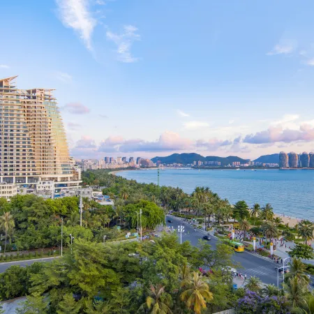 Luoke Platinum Sea View Hotel