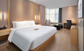 ECHIC Hotel (Guangzhou Zhujiang New Town Sports West Road Subway Station)