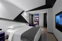 โรงแรมเบอร์รี่ ถนนคนเดินสะพานกวนหยิน เจียงเป่ย ฉงชิ่ง