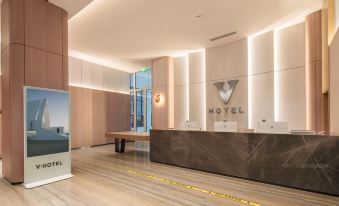 V. Hotel