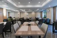 Wisdom · Ant Hotel (Ji'an Yongfeng County People's Hospital Enjiang Ancient City Branch) Hotels in Yongfeng