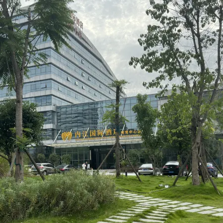 Neijiang International Hotel（Sports Center store）