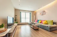 Meicheng Selected Hotel Apartment (Xiaobailou Wudao Branch) - Condos