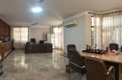 Homeland of Chinese businessman Hotels in 