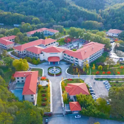 Hexieyuan Hotel Hotels near Immortal Cliff