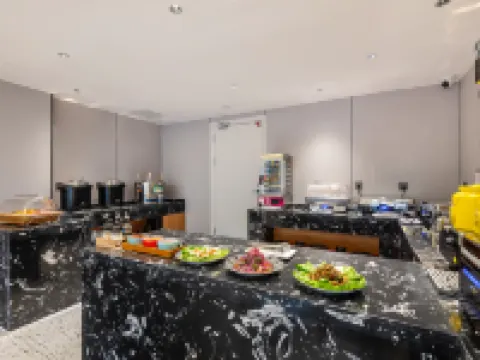 7Days Inn Hotel (Ningdong Zhengwu Hall) Hotels in Lingwu