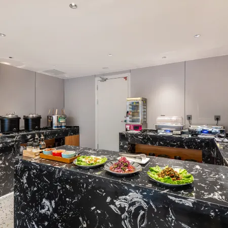 7Days Inn Hotel (Ningdong Zhengwu Hall)