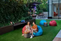 Aloft Jakarta Wahid Hasyim فنادق في سنترال جاكرتا