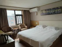 Yingshang Yingbin Hotel - Pysäköinti