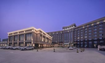 Grand Daqiao Hotel