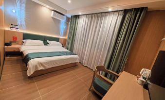 Haoyunlai Light Luxury Hotel (Tianquan Hospital of Traditional Chinese Medicine)