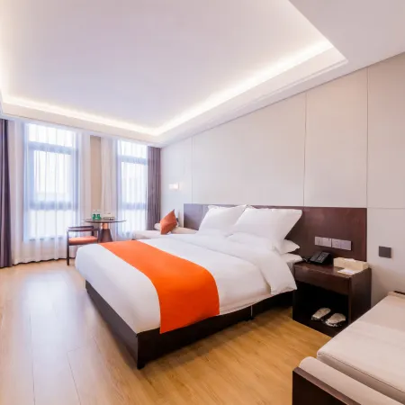 Luxiaolu PLUS Hotel (Xinxiang University Town)