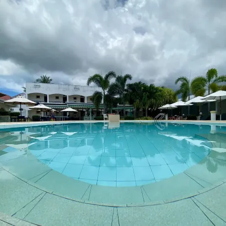 Panglao Regents Park Resort