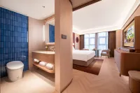 Crystal Orange Hanzhong Railway Station Center Square Hotel