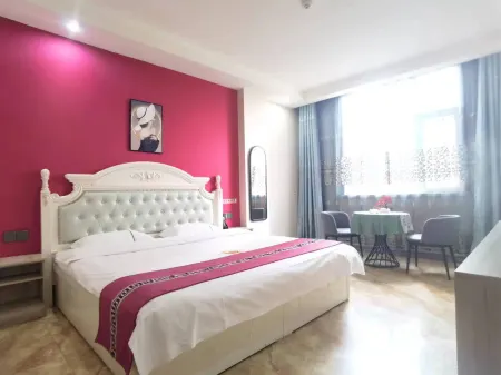 Liulin Family Runfeng Homestay Отели рядом с достопримечательностью «Taiyuan University of Technology Liulin Branch»