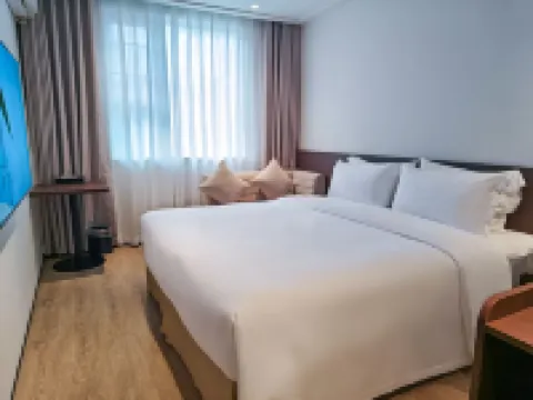 GuanglvGuangyuezhen Hotel (xinzhu Road Branch) Hotels near Nanning Nanhu Park