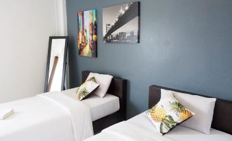 The Color Express Hotel
