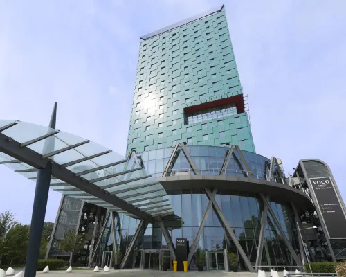 voco MILAN - FIERE by IHG Hotels near Bonola Station