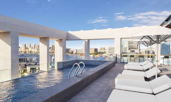 Al Seef Heritage Hotel Dubai, Curio Collection by Hilton