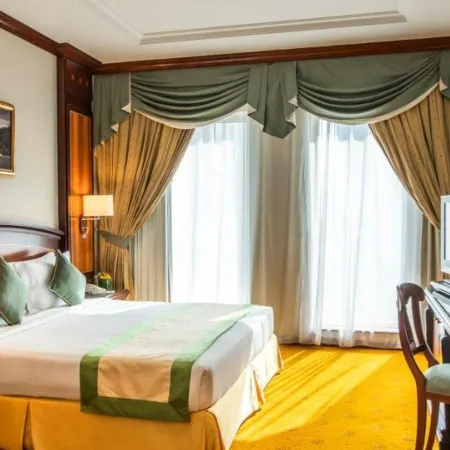 Knight Castle Hotel - Formerly Known As Carlton Palace Hotel