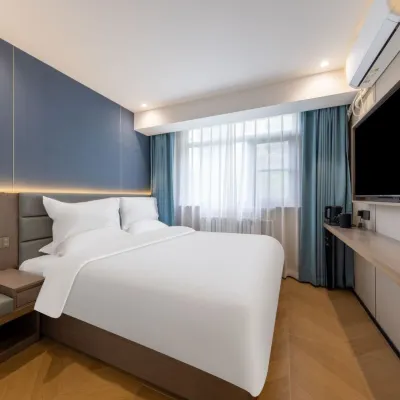 Gaofan Hotel (Beijing Fengtai Railway Station Subway Station) Hotels near Fengtai Station