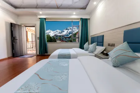 Kangding Yilin Qingshe B&B Отели в г. Кандин