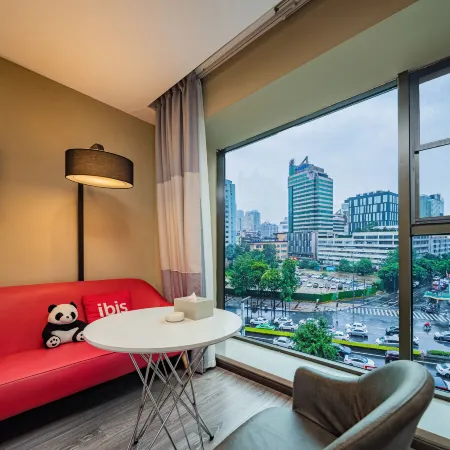 Ibis Hotel (Chengdu Taikoo Li Chunxi Road)