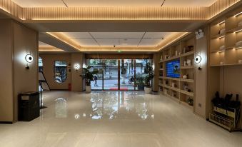 Yuexi Midu Light Luxury Hotel