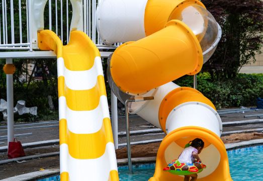 3. 칭다오 둥팡잉더..