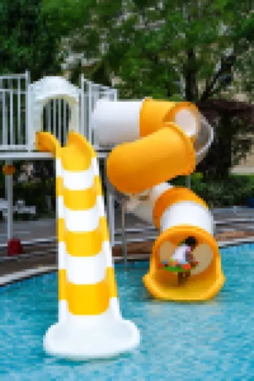 青島東方影都皇冠假日酒店