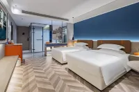 Ease Hotel · Zhi (Yichang Huoche Dongzhan )