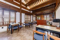 Xingyuan Hotel (Jianshui Ancient City Scenic Area) - Aamiainen