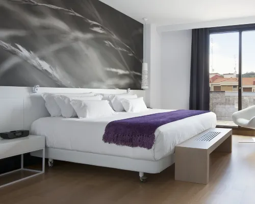 NH Collection Villa de Bilbao Hotels near Deusto