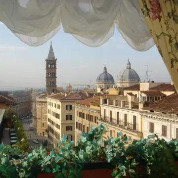 Hotel Champagne Palace Hotels near Roma Termini Railway Station