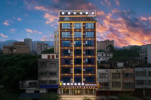 Luchuan Liya Fashion Hotel