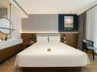Atour X Hotel, South Square of Xiamen Railway Station Hotels near Xiamen Railway Station