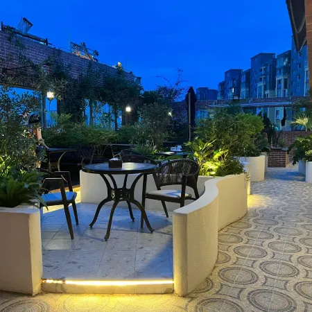 Mianyang Yizhiyuan Hotel