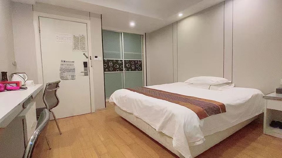 Wenling Boliya Fashion Hotel