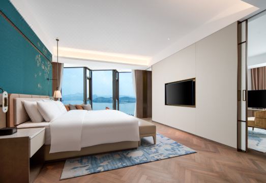 칭산 호수 호텔 전망