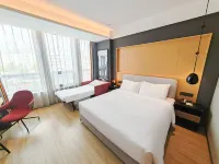 Park inn hotel Jilin  Beishan Park People's Square - Family