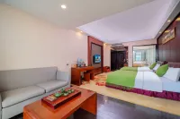 陽江中泰ホテル(江城区百利広場)