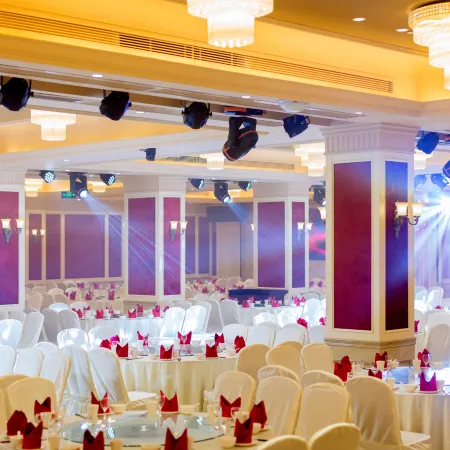 Gold Dragon Hotel