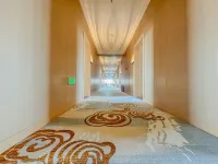 super 8 hotel select