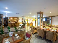 The Tarntawan Hotel Surawong Bangkok Hoteles cerca de Distrito de las Embajadas