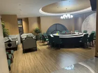 โรงแรมเหลียงอี้ - พร้อมอาหารเช้า