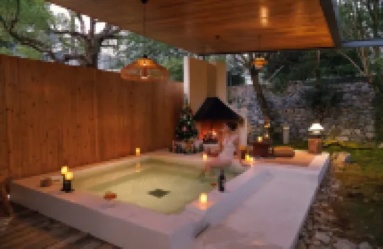 清遠二十一度·峯林湯泉祕境山居